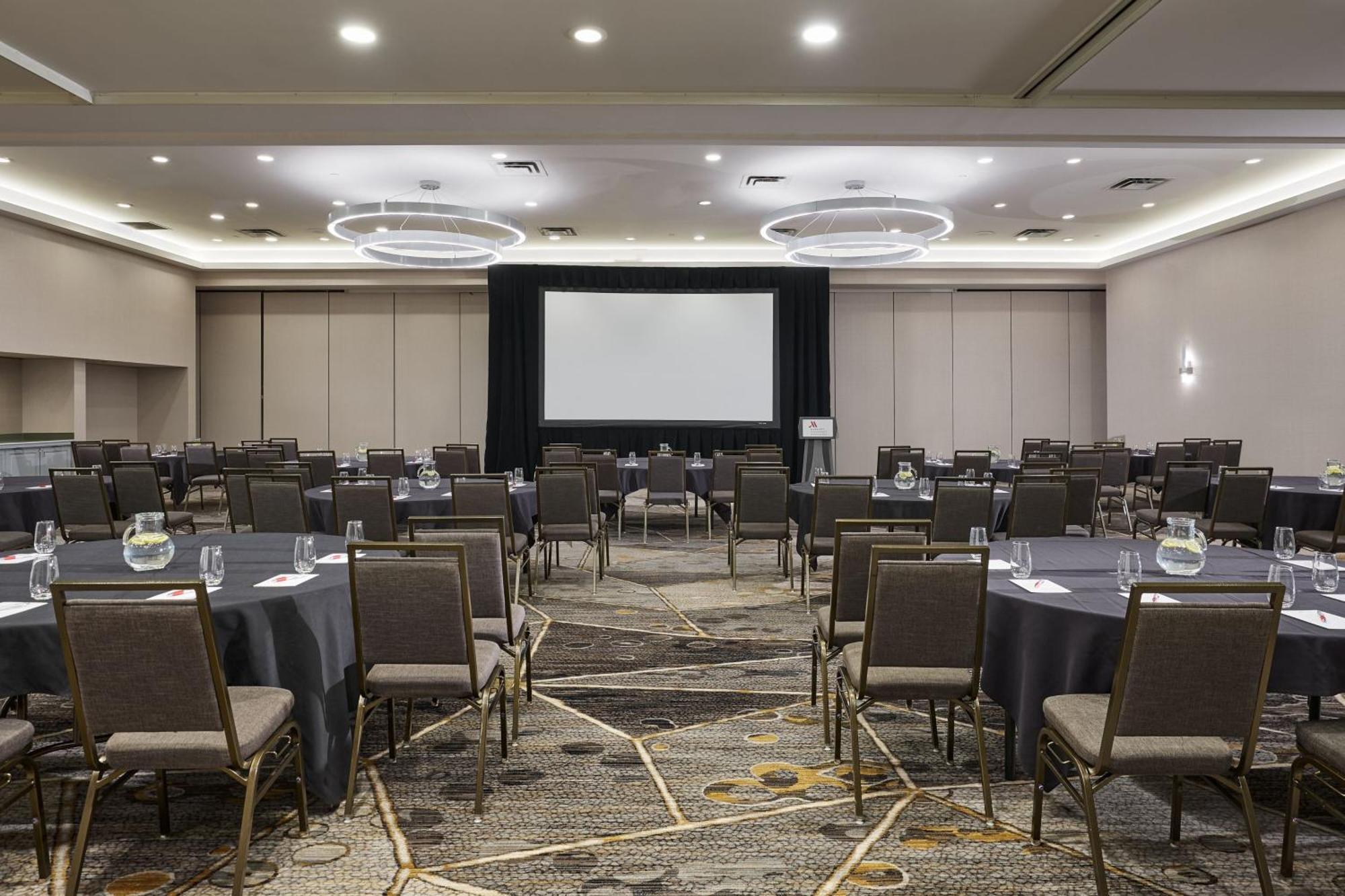 Marriott Cincinnati Northeast Mason Exterior foto